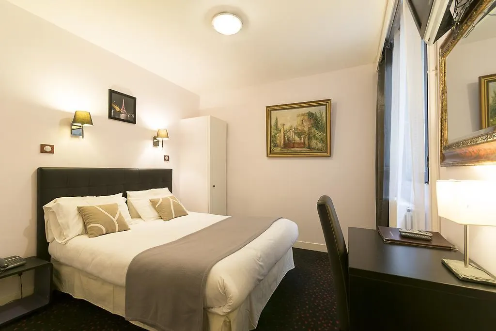 Hotel Monceau 2*