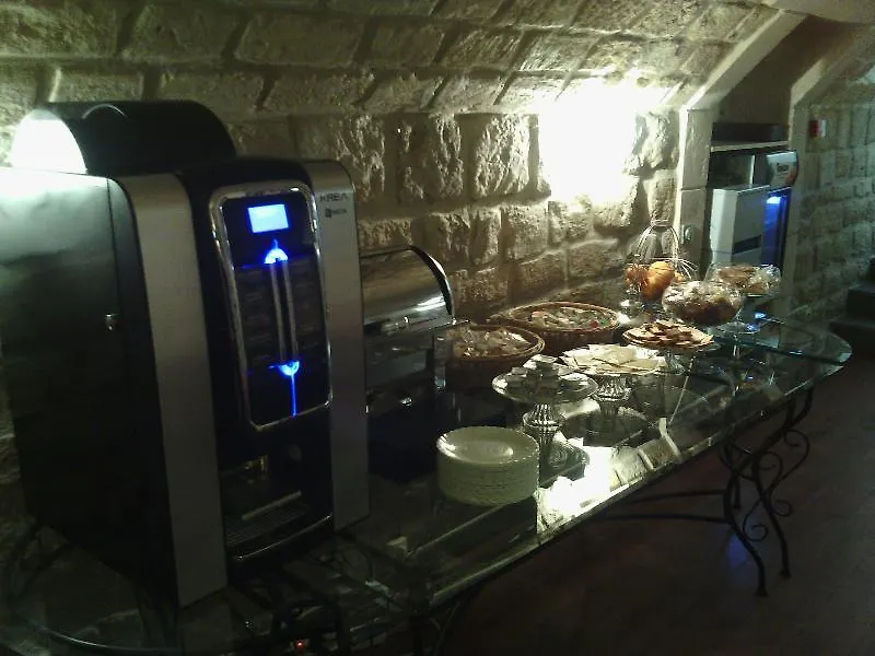 Monceau 2* Paříž